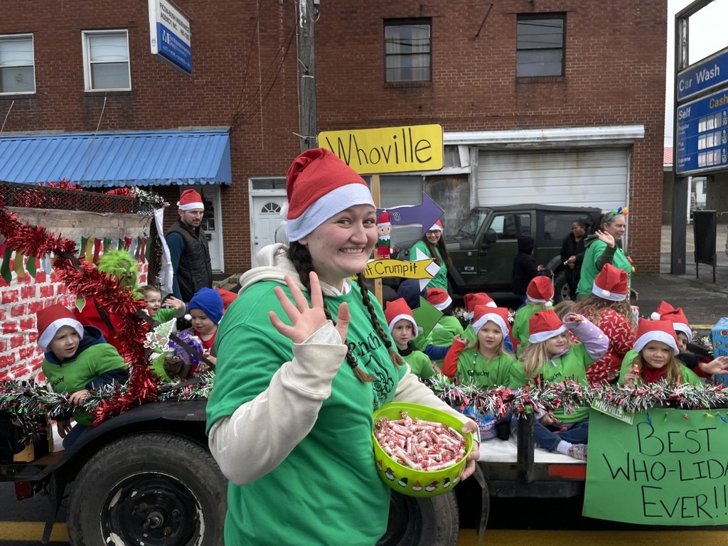 parade 4